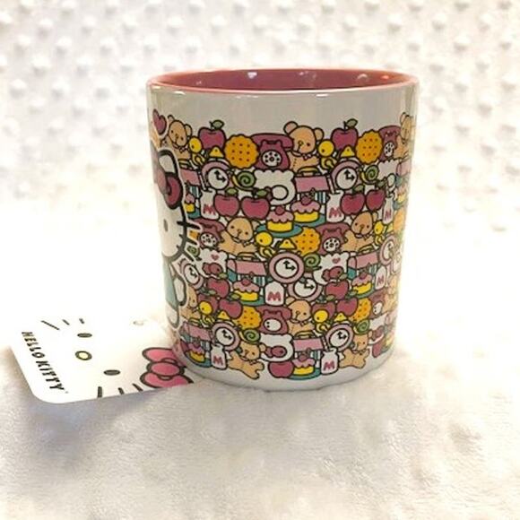 Hello Kitty Heart Handle "Favorite Things" 14oz Cafe Mug-NEW - Picture 3 of 8